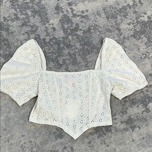 NWT Vero Moda Eyelet Crop Top Pointed V Hem Square Neck Sz S